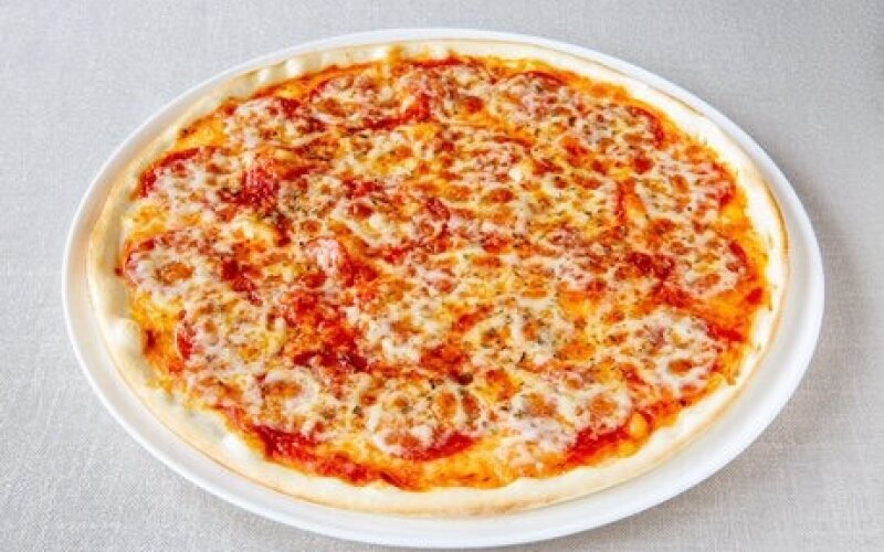 Пицца Салями Сальсичча 30 см
