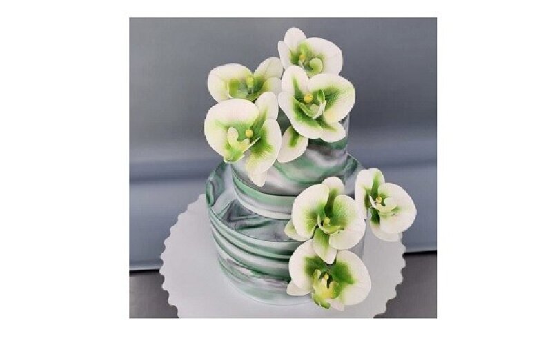 Торт №436 Праздничный, декор цветы орхидеи, оформление сахарная паста, 2 яруса