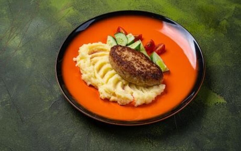 Куриные котлеты с пюре