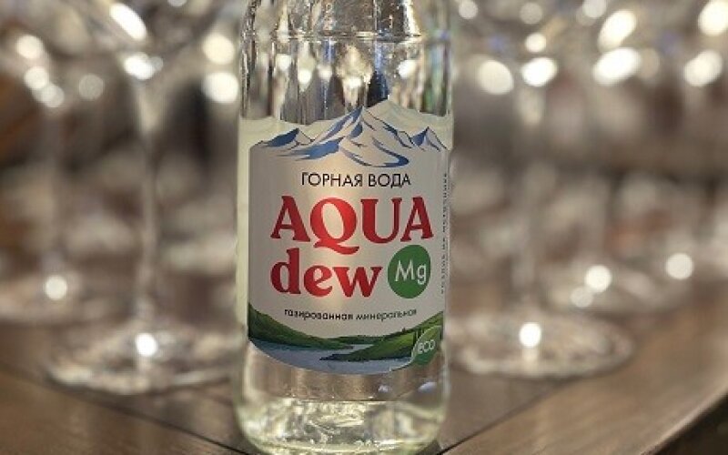 Вода Aqua Dew газированная