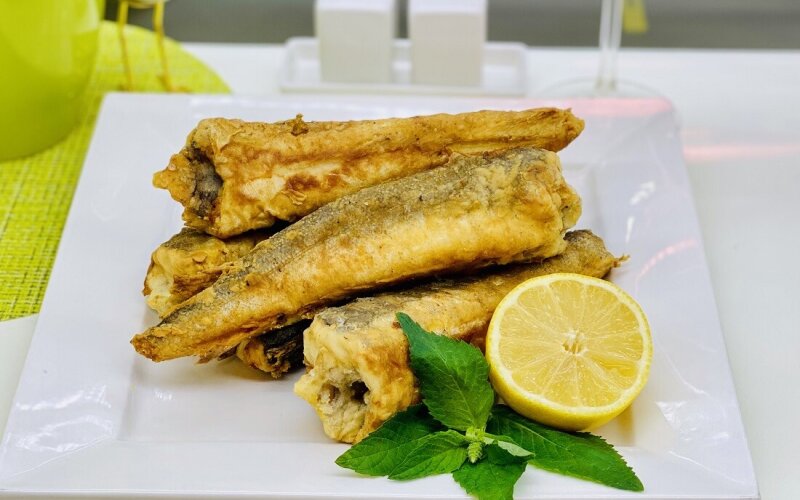 Рыба хек, жаренная
