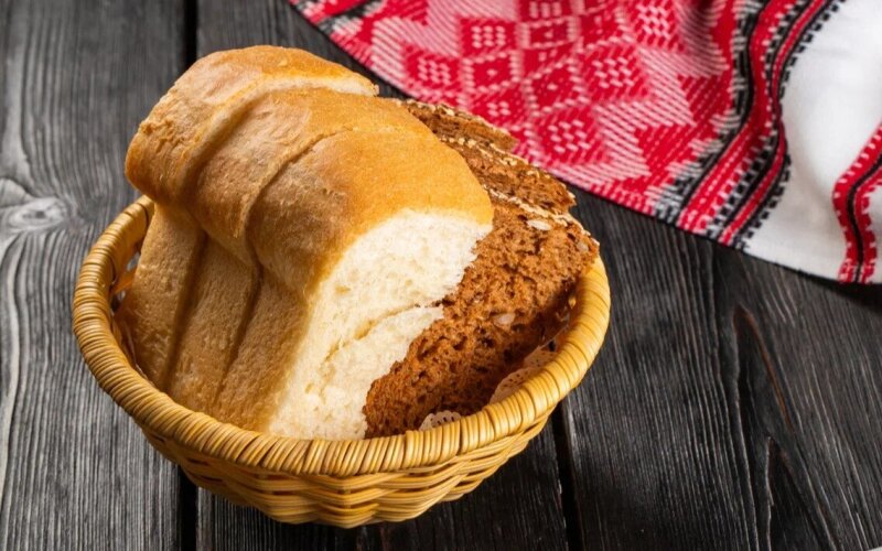 Корзина зъ разными хлебами