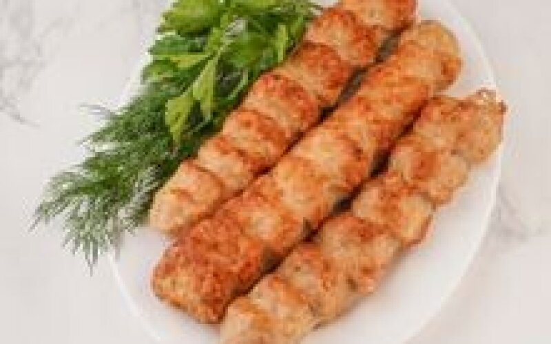 Люля-кебаб из курицы на мангале