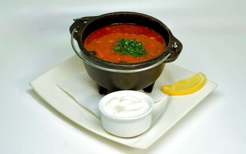 Солянка мясная