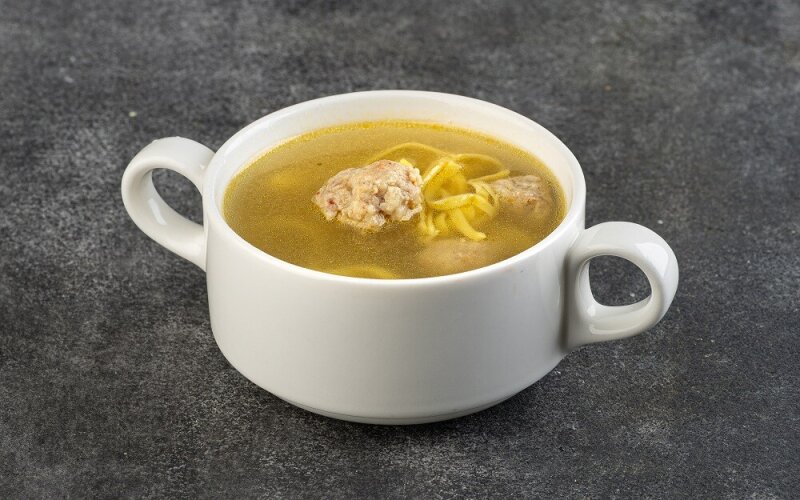 Суп с куриными фрикадельками