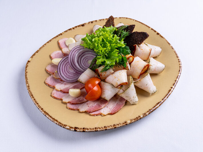 Ассорти из кубанского сала