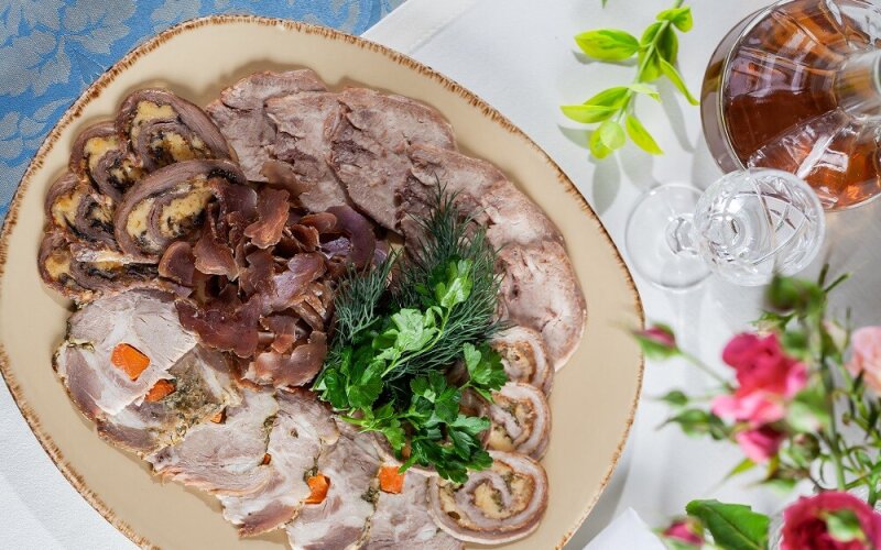 Разные мясные вкусности