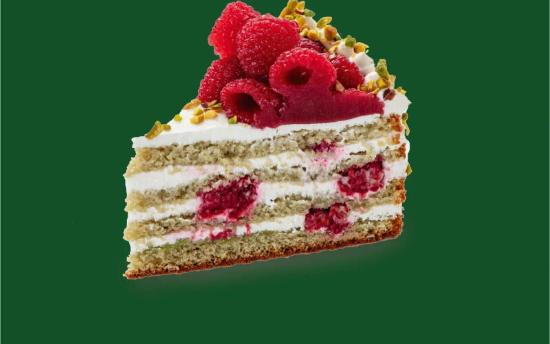 Кусок торта «Фисташковый с малиной»