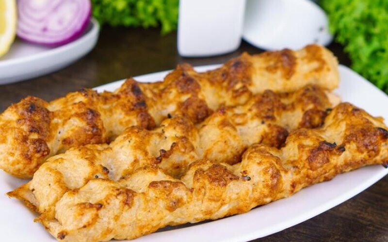 Люля-кебаб из курицы на мангале