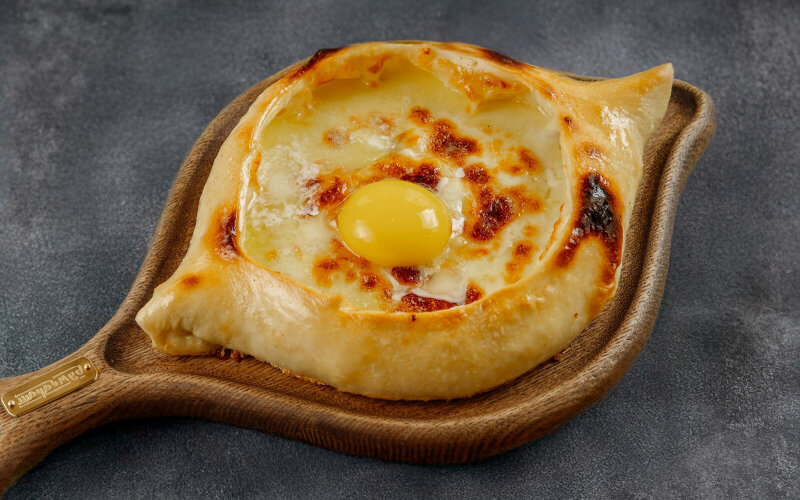 Хачапури по-аджарски