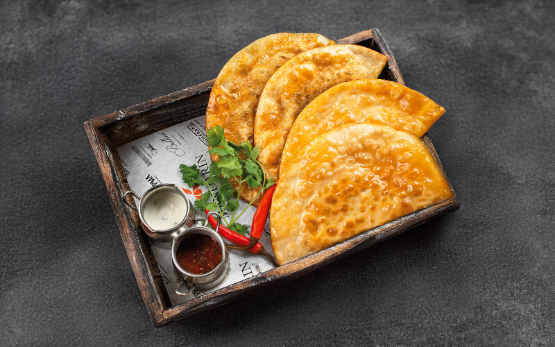 Кутабы со свининой и говядиной (2 шт.)