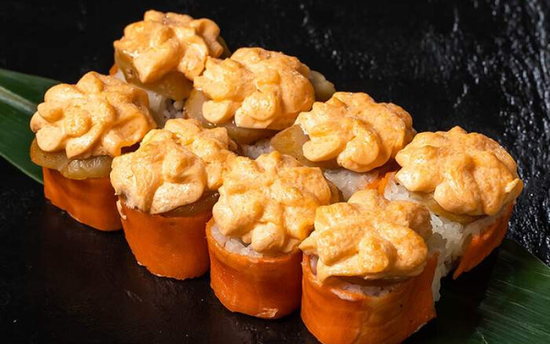Ролл Яки Лосось-кальмар