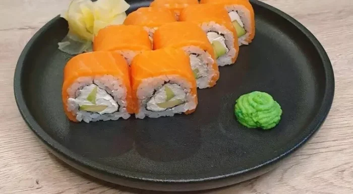Братья на суши