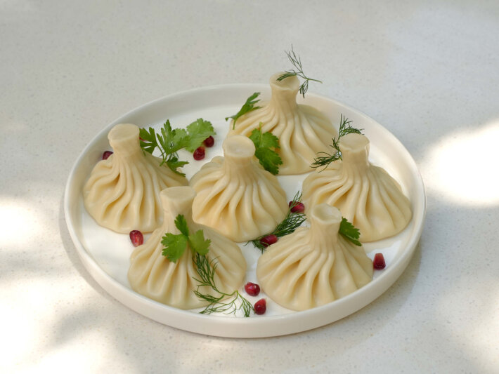 Хинкали со свининой и говядиной