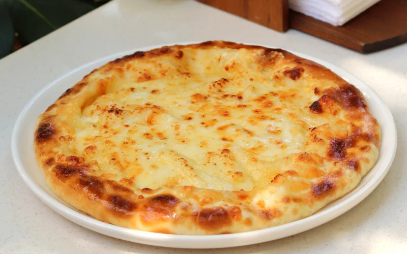 Хачапури по-мегрельски