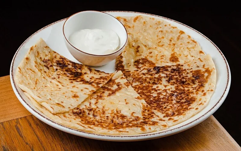 Хычин с сыром и картофелем